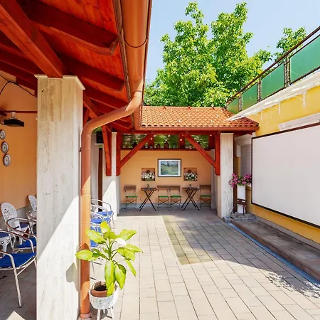 Tilia 4 By Interhome
